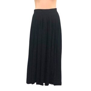 Escada Maxi Skirt Size 4 Pleated Black Wool Blend